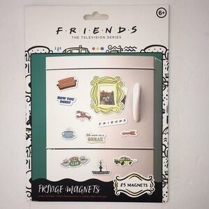 NWT Friends Refrigerator Magnets set of 25